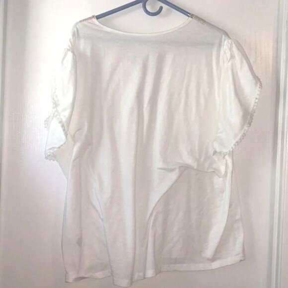 Shein Curve 4XL White Top With Crochet V-Neck & Pom-Pom Trimmed Sleeves - Picture 7 of 9